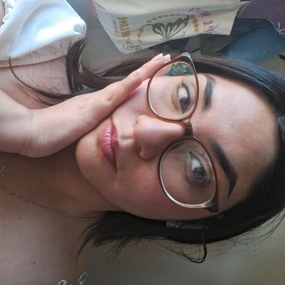 mylockeer's profile picture. virtual diary ⭐ femme lesbian latina