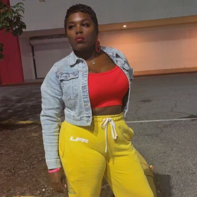 MissKayCJr's profile picture. Mom of Kam #49 Former Bulldawg Committed to USC CALI🌴 Proud Mom of 2 and YoYo of 1✌🏾 Kenny Kam & Duddiman! PROUD AUNTIE OF EVERY LAST NEPHEW WITH USC!