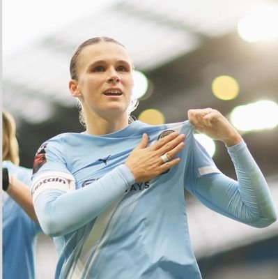 erin_mcwfc's profile picture. citeh 💙
kerstins biggest fan- Nat Pike called me this !!! 💙