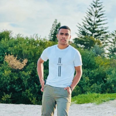 cavaakila's profile picture. I’m extroverted and introverted. I like to hang out with people and then spend a few days by myself.