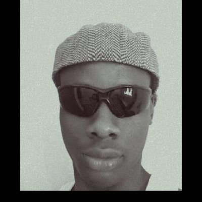 ghenerallives's profile picture. All ma wishes dey come through, I don't remember me meeting a genie🧞‍♂️.