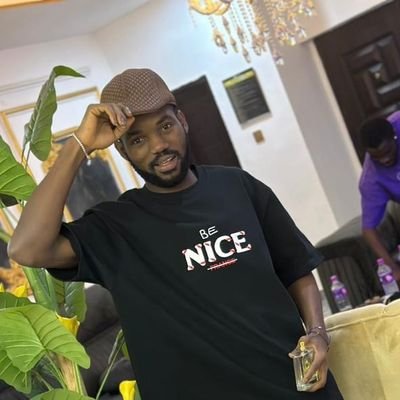 Unknowniyoo's profile picture. Wealth and Happiness ♉💙| Software|Music&Entertainment| Get the Bread Avoid the Drama 🗡️ 😈 #TBTFW