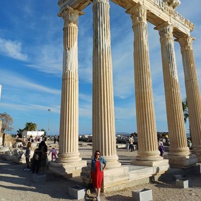 uncertainnnnnn's profile picture. Sınıf öğretmeni

Kalbi ince olana Dünya ağır geliyor..
--EVLi--