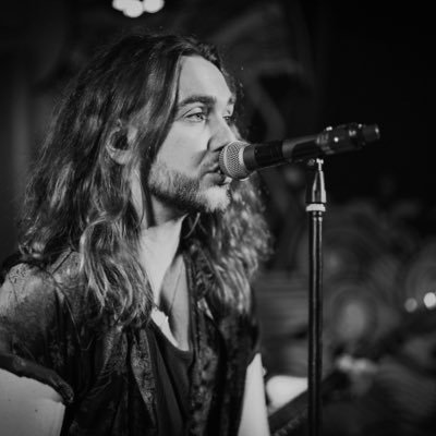 caelanrivers's profile picture. Vocalist/Guitarist/Songwriter - @idolveinband // Private Guitar Tutor