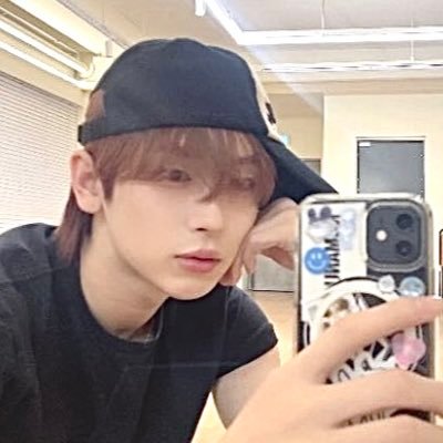 senforpresident's profile picture. ・❥ multistan 🇺🇸 waiting for sen's debut