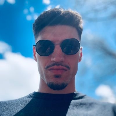 euberi7's profile picture. bio pra que se o luan santana me segue? @scinternacional