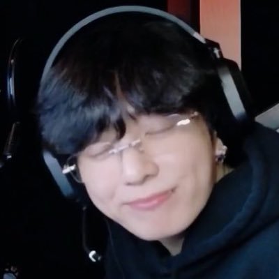 bestiejjk's profile picture. #yoonkook: niall horanghae