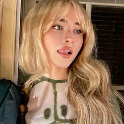 zaynxry's profile picture. 