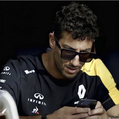 PunkedSavior's profile picture. 