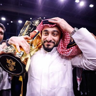 slwm581793's profile picture. DR7💜💛