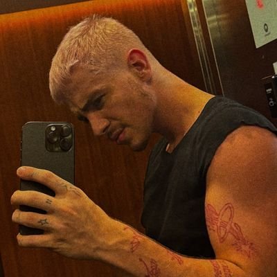 CARIOCAT0Y's profile picture. A grαçα é você comıgo, me dαndo sαrrαdα (Parody account)