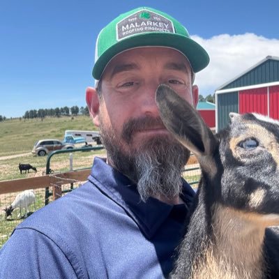 MikeRob75953577's profile picture. conservative leaning Libertarian