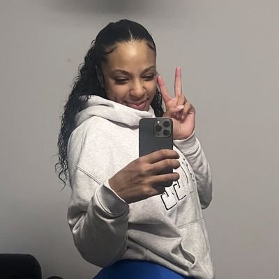 Prettygirlshubx's profile picture. Bringing pretty girls to your TL ✨✨
I don't own copyright to any pictures posted.