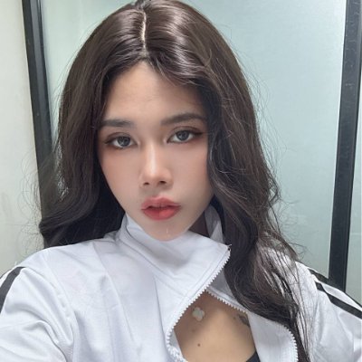 zhangqian3509's profile picture. Operates a wedding photography business, runs a TikTok Shop, enjoys traveling, yoga, movies, and camping. 🚫 Robot 🚫 Pornographic content