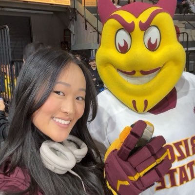 Emily_Stabilito's profile picture. Sports Journalism M.A. Candidate @cronkite_asu 🔱 
Hockey reporter @cronkitesports 🏒
Beat writer @azpreps365 ✏️