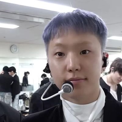 hoshirnb's profile picture. 메디| #세븐틴 addict| INTP| part of #호랑해 cult | bxb AU reader |
@medyrnb_ my sec acc gys