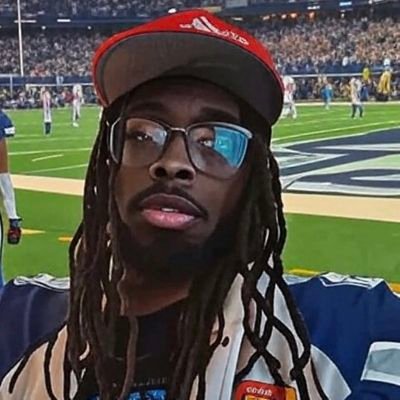 popstartimmy's profile picture. GOOD MURRLAND🗣 Tim Saunders aka Oppa👓 Music Artist🎙International Battle Rapper🌍✈️ Dual-theat QB🏈 EGL📈 TBG🦹‍♂️ Space Invaders🛸