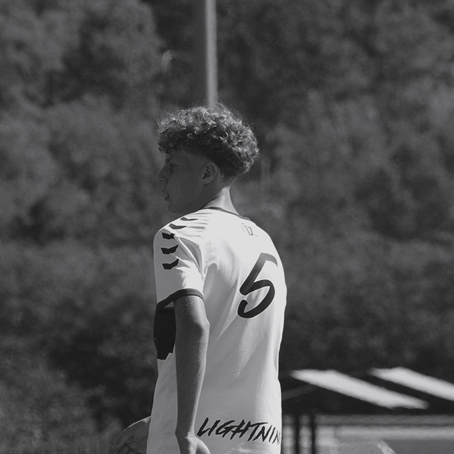 adamsgii's profile picture. 