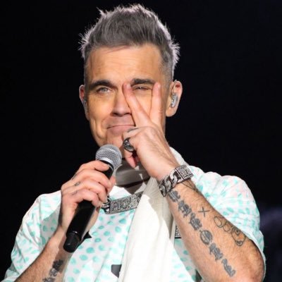 RobbieR94565's profile picture. 