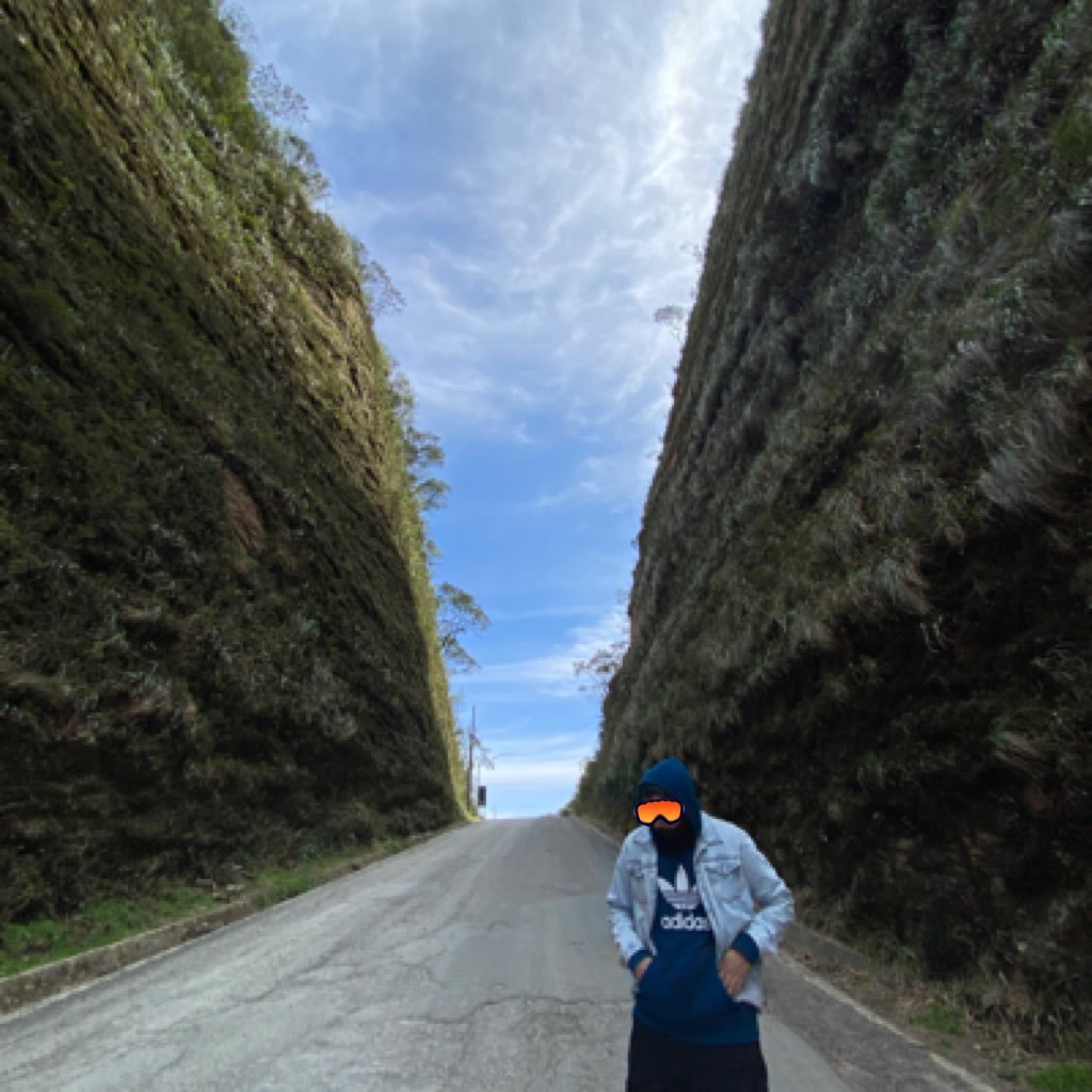 incognitionman's profile picture. Digassi di passage.