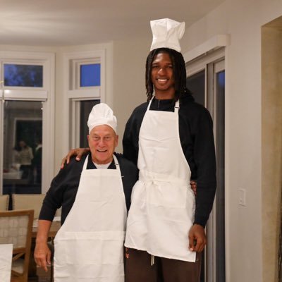 FelanRicky's profile picture. SpartanDawg 🐶 Michigan State University💚🤍 MSU Alum 💚🤍 Sports, Gaming, Fishing. PC 🖤 VR 🤍  Xbox💚 Playstation💙Nintendo♥️ Entrepreneur 💰