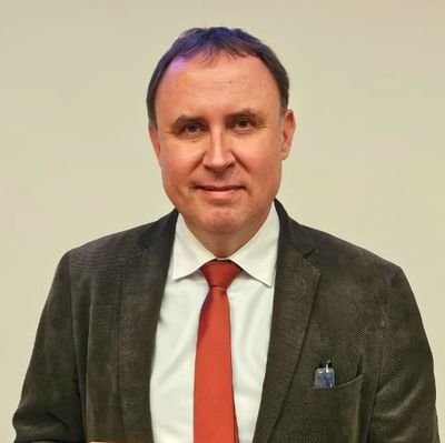 jordinieva's profile picture. Catedrático de Derecho Procesal. Universitat  de Barcelona.