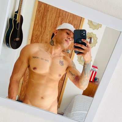 Angelayala_77's profile picture. negocios al dm🤑venta de contenido caseros con heteros,bisex https://t.co/kMcTtIWQ6d