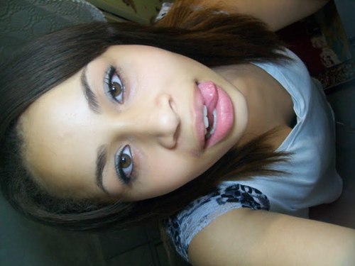 α meninha mulher que sabe o que quer (6'
gαrotinhα CoMpLiCaDa £ pErfEiTinha♥ posso levαr você αo céu ou 
te levαr pra visitar o inferno (6'