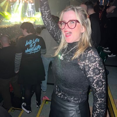 rainbowchaser79's profile picture. Unmistakably average. Keeper of smallish kids. Lover of chips, running, rainbows & quite possibly Shed Seven’s biggest fan. Middle Aged Rainbow Brite