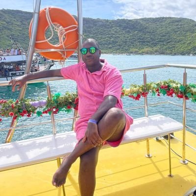 adiliopatricio's profile picture. Samba,Cerveja de 600 ml,futebol e muito conversa fiada