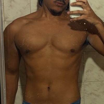 Caradabaixad4's profile picture. RJ
conta nova