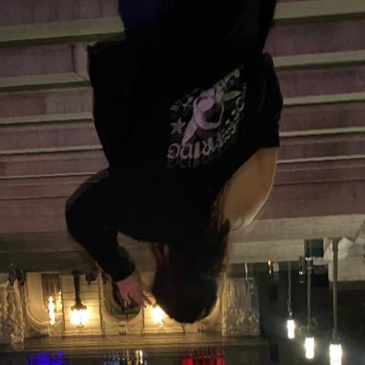 elonsacid's profile picture. rage baiting myself