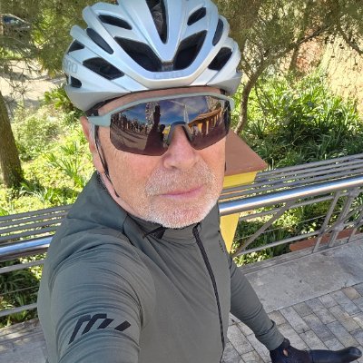 MiquelSQgat's profile picture. Animalista.
Independentista.
Stand with Ukraine 
https://t.co/SXH4sQWi22
Compte ùnic amb aquest nom..