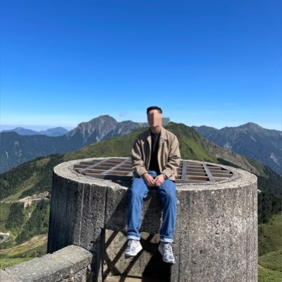 tim981722's profile picture. 一起取暖，沒事聊聊天