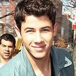 fuckmeNichoJ's profile picture. Vivo en los rulos de Nick, me pierdo al verlo sin camisa... Todo morbosamente sobre Nicholas Jerry Jonas♥