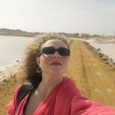 Roselbigarcia's profile picture. ¡Guapea!