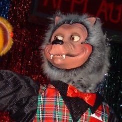 ChaoticCrocuta's profile picture. - Procreate/Ibis-Paint artist. - 21 years old. - Werecreatures, monsters, humanoids, and mostly body horror.