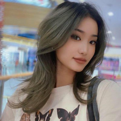 Elena86ef's profile picture. Heart on my sleeve 💖 | Fun-loving & coffee-fueled ☕ | Jesus is life ✝️ | Sunshine lover☀️ | Water baby 🌊 | #MAGA