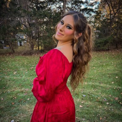 HJazdzewski's profile picture. just a girl who loves football