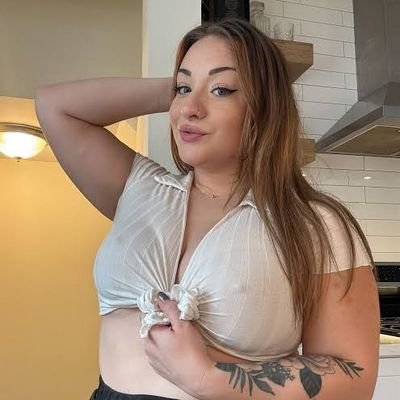 ezra_nikki43378's profile picture. 