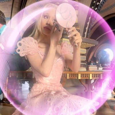 prettycrierh's profile picture. it’s just life, so keep dancing through ♡ | gack x7 | fan account