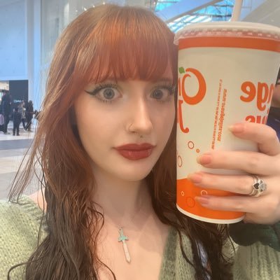 lolipop10029's profile picture. 