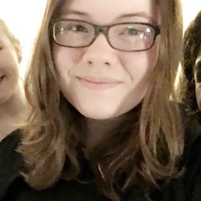 opaliteskiesss's profile picture. sad, beautiful, tragic |24|