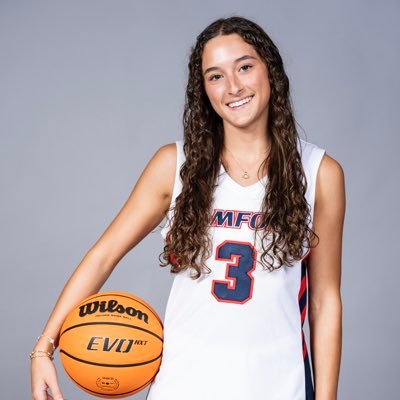 KayleeYarbrou13's profile picture. 2025 5’9 SG New Hope High School #30 Varsity as 7th grader🏀 NCAA ID# 2203489491