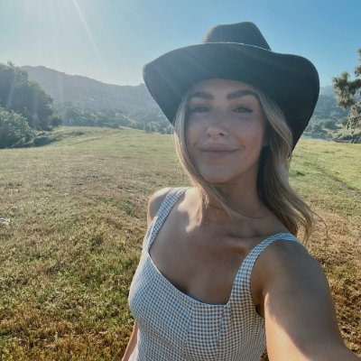 Proudqueen530's profile picture. Photography Addict 📸 | Walking by Faith ✝️ | Finding God’s grace in every detail 💫