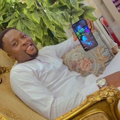 Obaoflagoss's profile picture. SOCIAL MEDIA MANAGER 💻 
MEDIA HOST 🎤 

EDITOR  🔡 

  #30bg #GodFirst