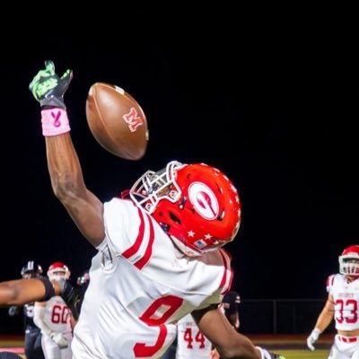taz_9x_'s profile picture. Groesbeck Highschool/2026/DB/FS/5’9/160/40ydash4.65/100m 11.5/200m 24.34//2.6 GPA/lezaviang@gmail.com