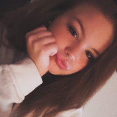 p1nkpineappless's profile picture. in girl wrld 🤓