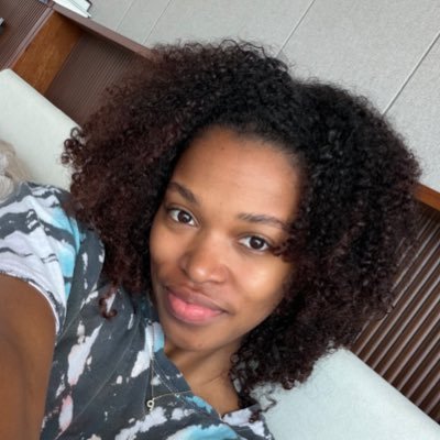 curlyheadree's profile picture. By grace, through faith ✨ | IG - p.reezy