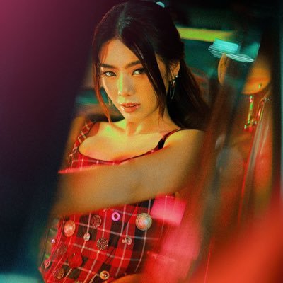 nicolejabonalla's profile picture. BINI